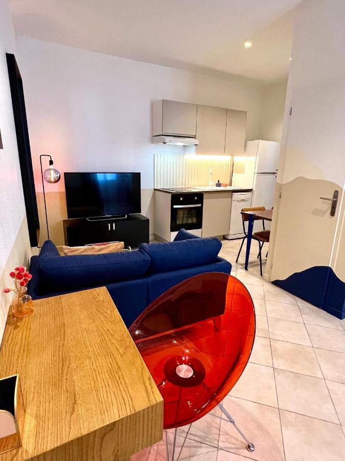 Roma Reva: Design Et Home Cinema Nîmes Exterior foto